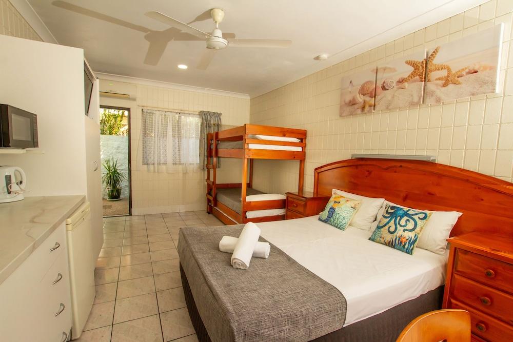 Picnic Bay Tropical Palms Resort & 4Wd Hire المظهر الخارجي الصورة