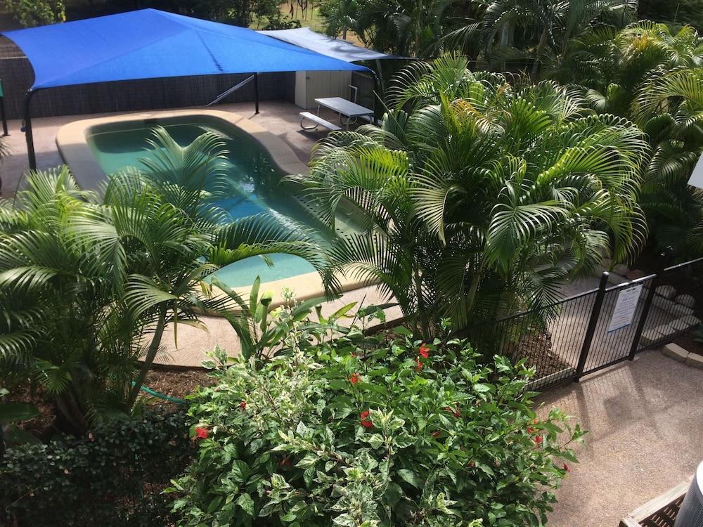 Picnic Bay Tropical Palms Resort & 4Wd Hire المظهر الخارجي الصورة
