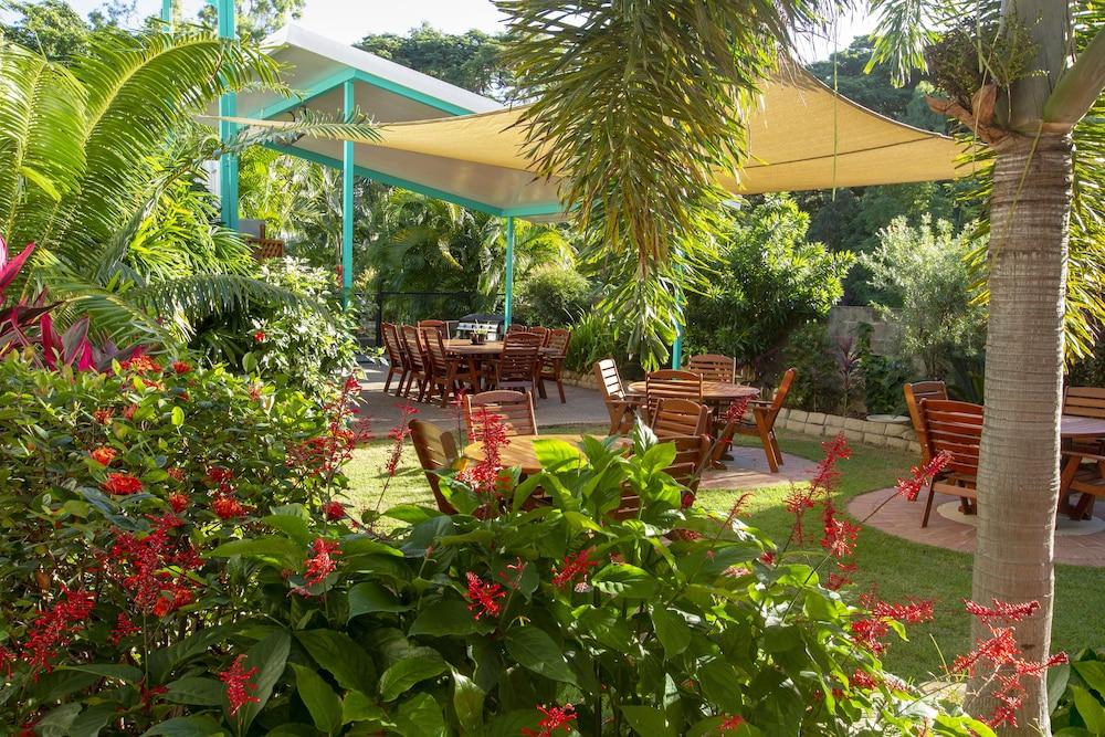 Picnic Bay Tropical Palms Resort & 4Wd Hire المظهر الخارجي الصورة