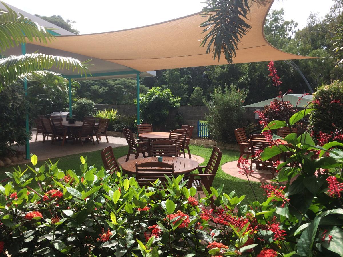 Picnic Bay Tropical Palms Resort & 4Wd Hire المظهر الخارجي الصورة